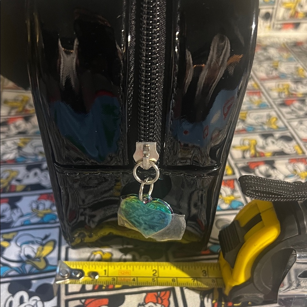 Bioworld Kuromi  20th Anniversary PVC Makeup Travel Bag NWT - Picture 10 of 10